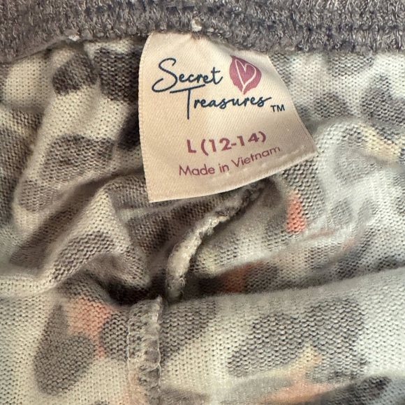 Leopard Print Jogger Pants LARGE - Picture 3 of 4